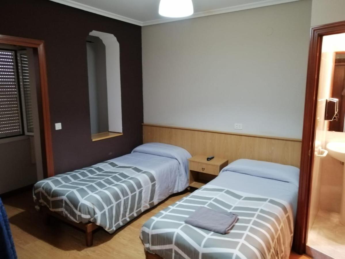 Hostal Castilla Miranda de Ebro Cameră foto